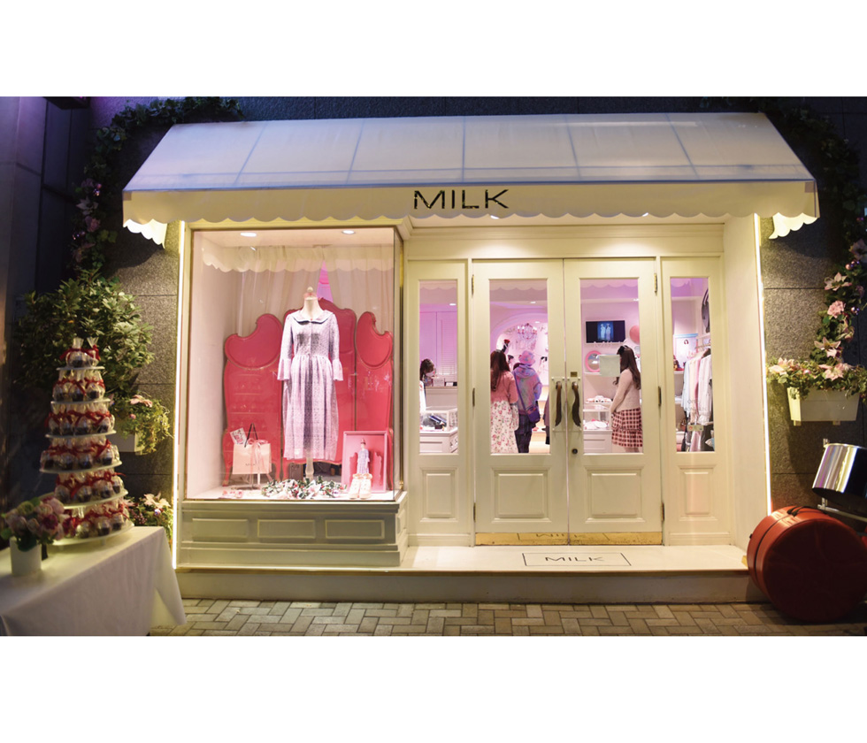 ♡ MILK Christmas Ceremony ♡